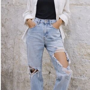 PacSun Distressed Light Blue Boyfriend Jeans 27